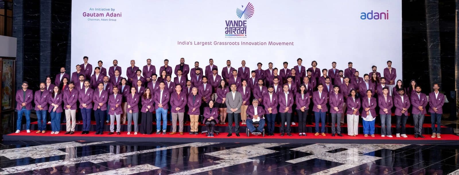 Vande Bharatam national finalists group photo